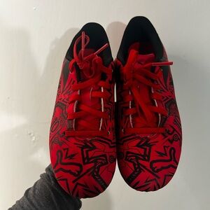 Puma Kids soccer cleats - Red and Black
